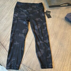 90 Degree Camo Print Leggings